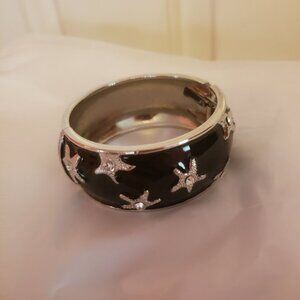 Vintage Enamel starfish Bangle